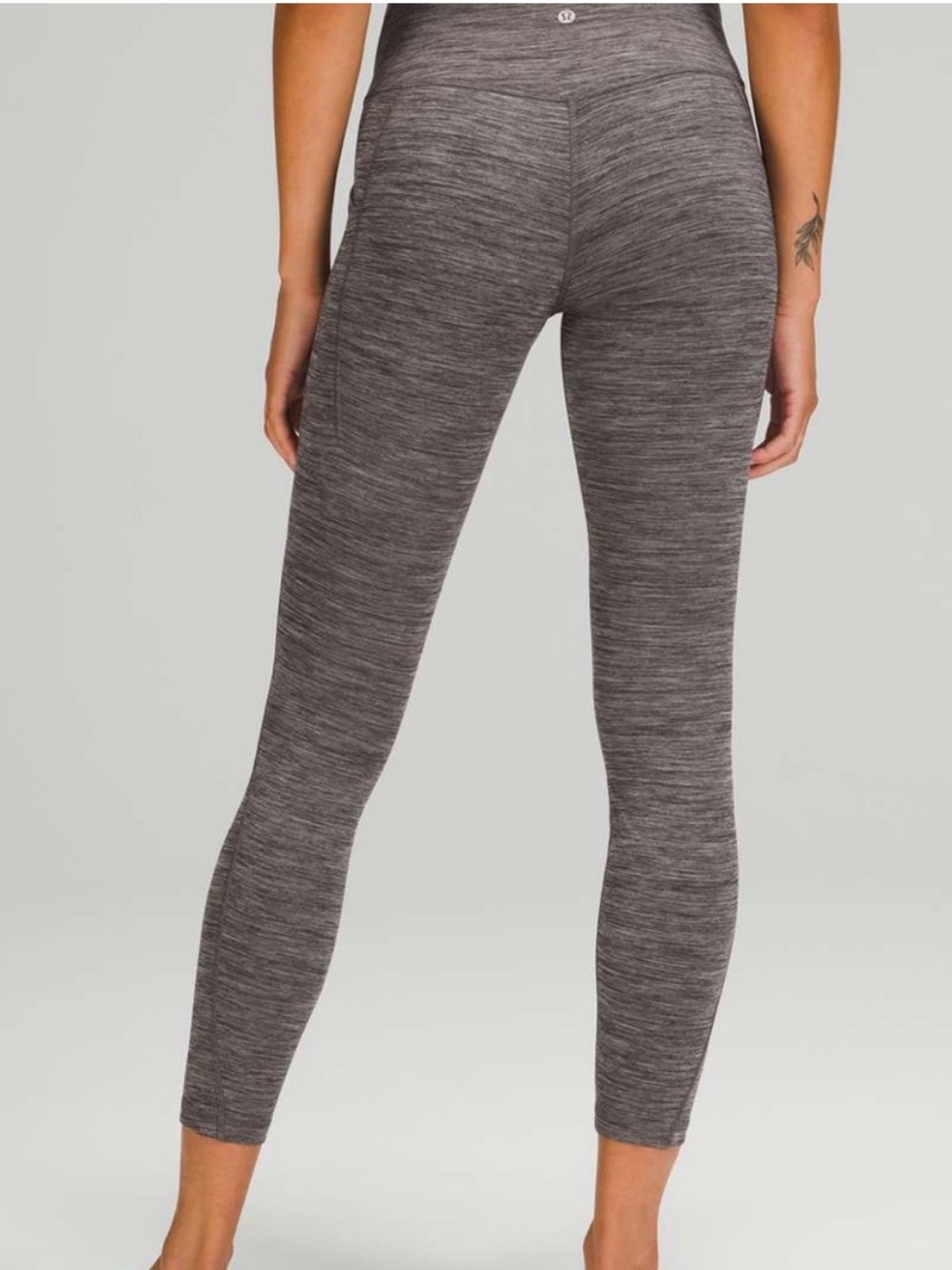 🧘🏻♀️ LULULEMON WOMENS SIZE 6 HEATHER GRAY ATHLETIC LEGGINGS